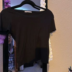 Black tee